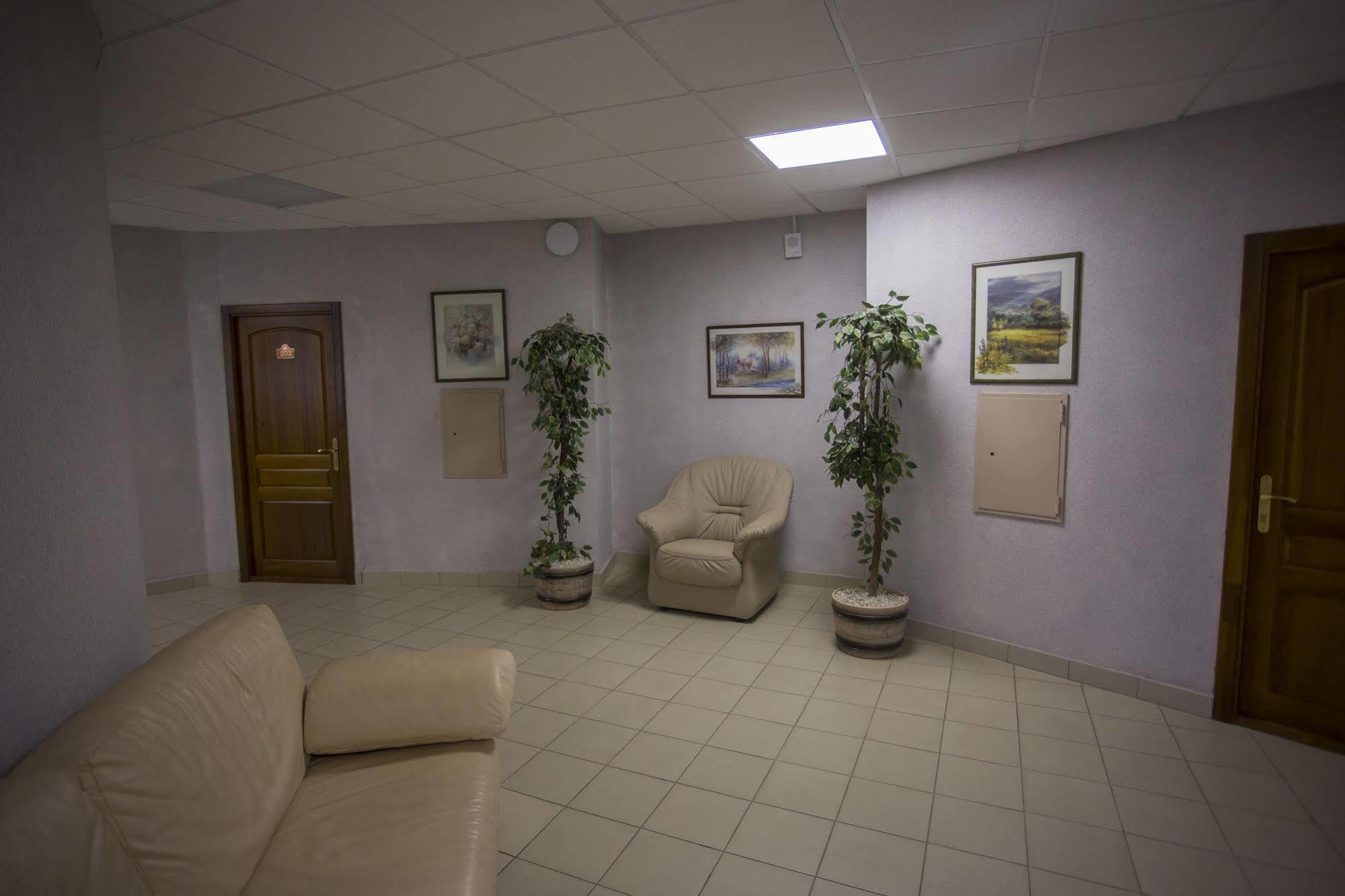 Voyage Hotel Mińsk Zewnętrze zdjęcie