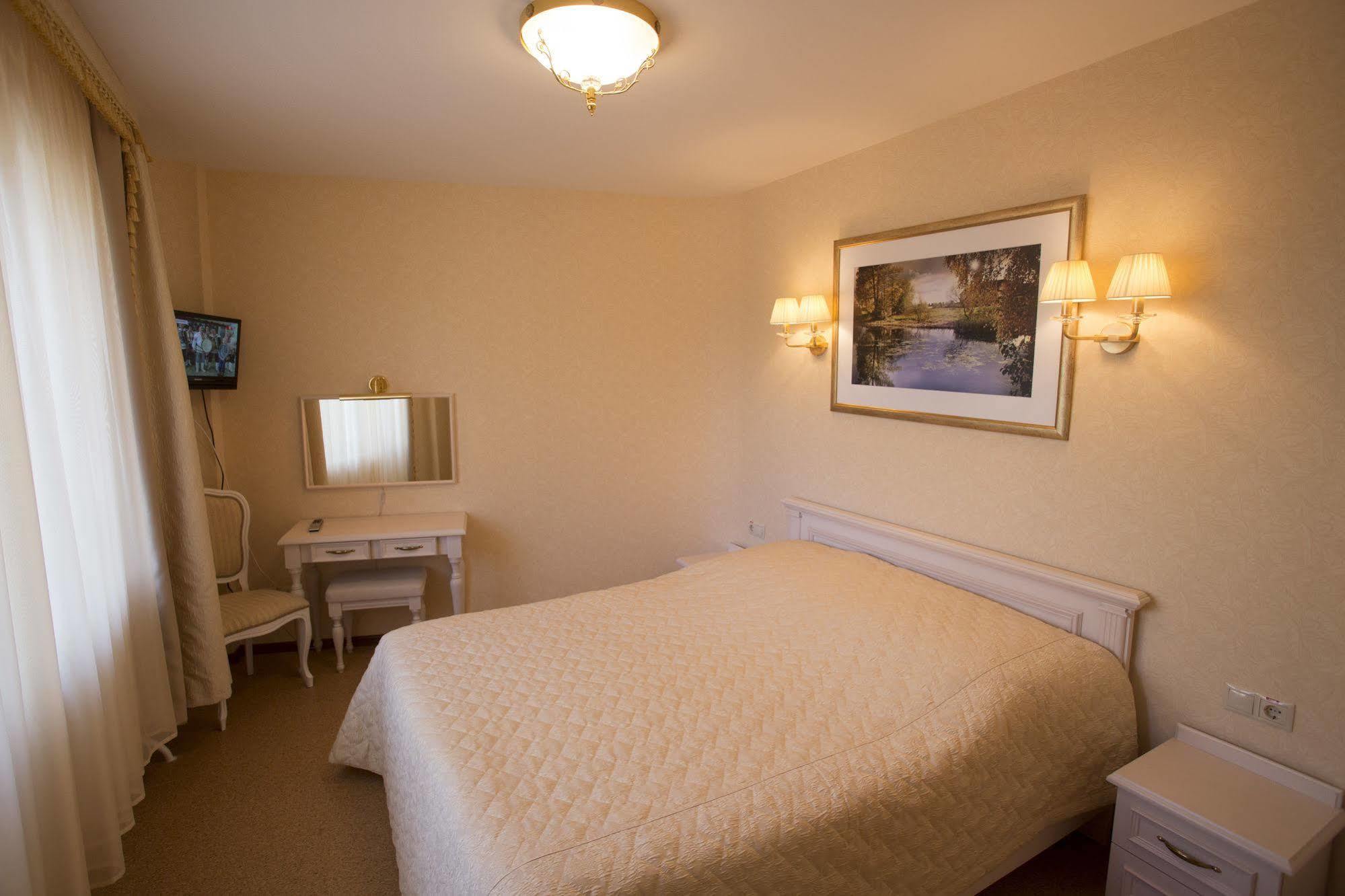 Voyage Hotel Mińsk Zewnętrze zdjęcie
