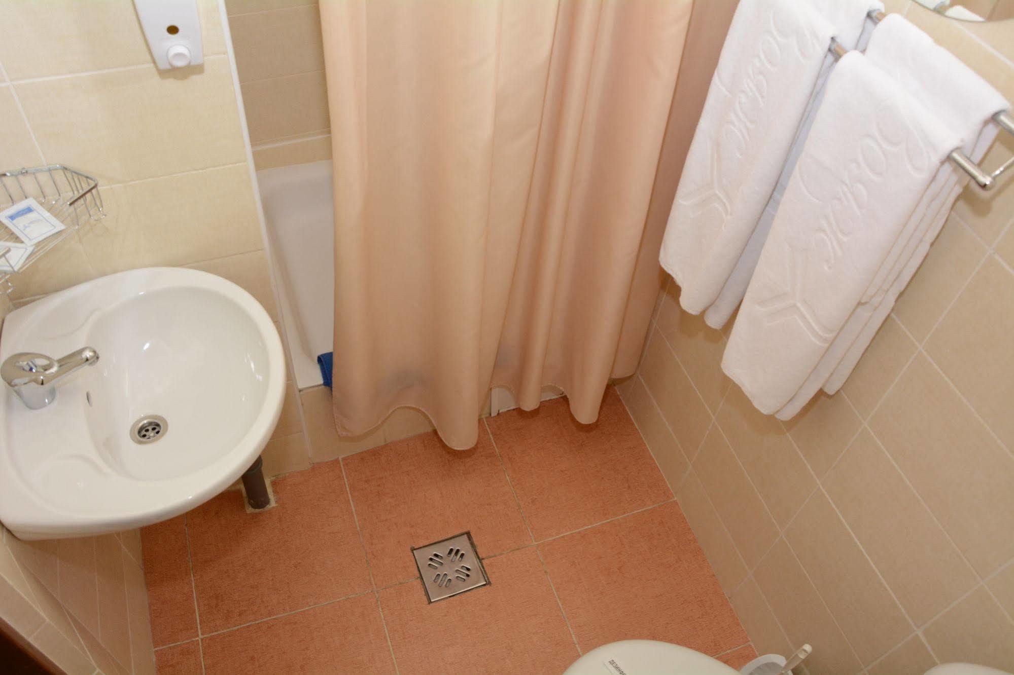 Voyage Hotel Mińsk Zewnętrze zdjęcie